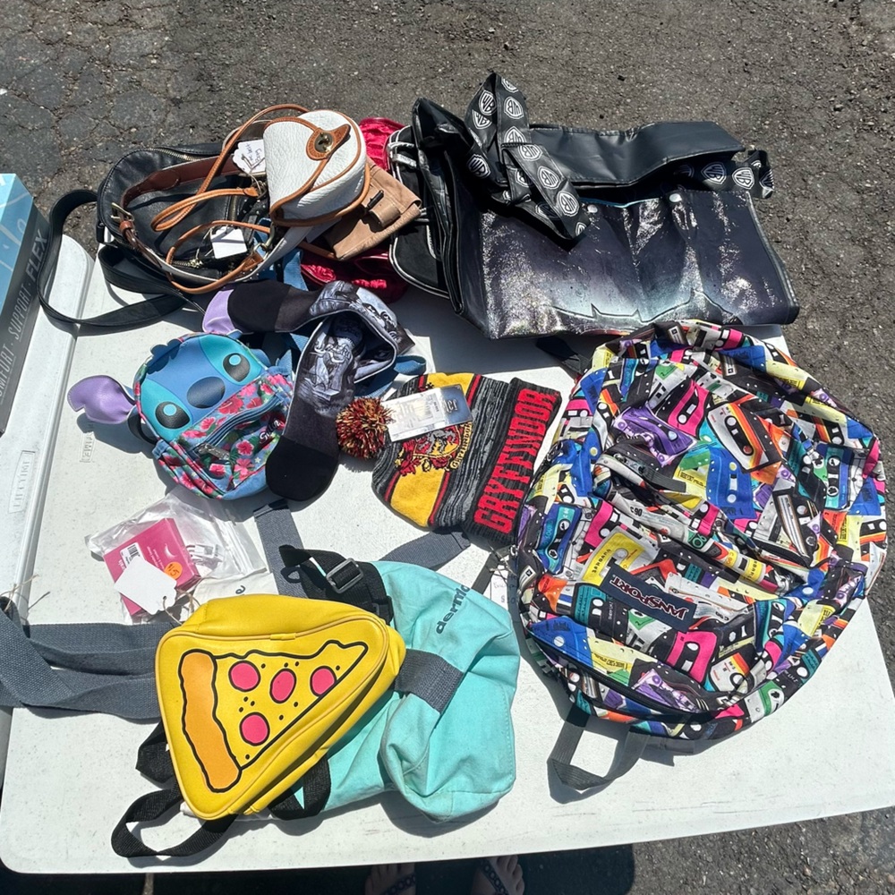 Assorted accessories